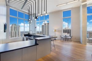 151 SE 1st St, Miami, FL 33131, Sold 03/15/22
