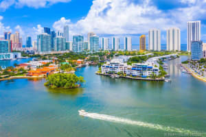 447 Poinciana Island Dr, Sunny Isles Beach, FL 33160, Sold 12/07/21