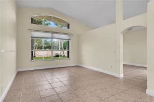 1181 NW 130th Ave, Pembroke Pines, FL 33028, Sold 10/22/21