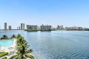 3250 NE 188th St, Aventura, FL 33180, Sold 11/10/21