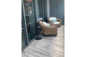 1100S S Miami Ave, Miami, FL 33130, Sold 02/08/22