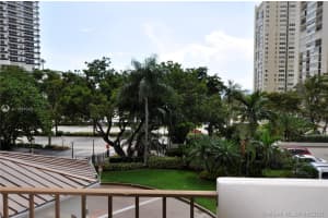 1865 S Ocean Dr #4m, Hallandale Beach, FL 33009, Sold 12/22/21