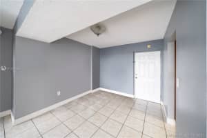 9460 Fontainebleau Blvd, Miami, FL 33172, Sold 11/15/21