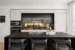 300 Collins Ave #3e, Miami Beach, FL 33139, Sold 12/17/21