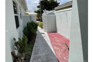 4921 SW 154th Pl, Miami, FL 33185, Sold 02/12/22