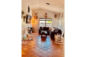 4921 SW 154th Pl, Miami, FL 33185, Sold 02/12/22