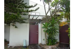 4726 SW 67th Ave APT F8, Miami, FL 33155, Sold 10/05/21