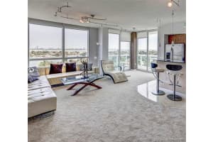 7900 Harbor Island Dr, North Bay Village, FL 33141, Sold 11/22/21