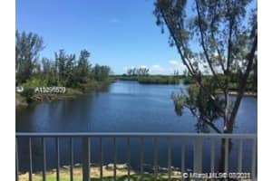 8240 SW 210th St, Cutler Bay, FL 33189, Sold 09/27/21