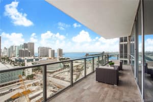 1100 Biscayne Blvd, Miami, FL 33132, Sold 11/29/21