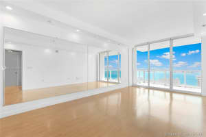 218 SE 14th Terrace #200, Miami, FL 33131, Sold 10/29/21