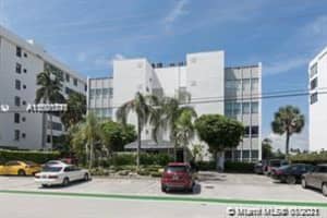 9200 W Bay Harbor Dr #4b, Bay Harbor Islands, FL 33154, Sold 01/18/22