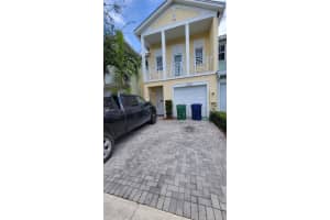 10715 NW 75th St, Medley, FL 33178, Sold 02/21/22