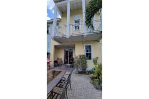 10715 NW 75th St, Medley, FL 33178, Sold 02/21/22