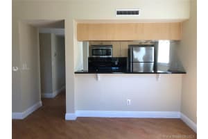 8407 SW 5th St, Pembroke Pines, FL 33025, Sold 02/09/22
