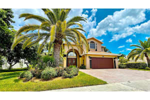 5840 SW 57th Way, Davie, FL 33314, Sold 11/08/21