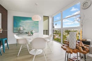 400 Leslie Dr, Hallandale Beach, FL 33009, Sold 11/23/21
