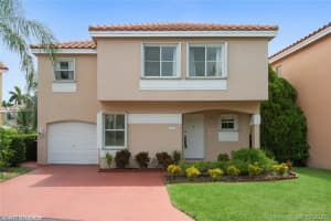 1743 Royal Palm Way, Hollywood, FL 33020, Sold 03/28/22