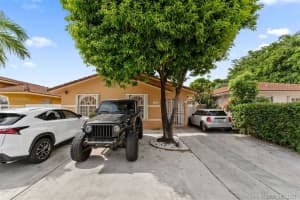 3186 W 78th Pl, Hialeah, FL 33018, Sold 11/18/21