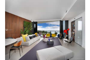 3581 E Glencoe St, Miami, FL 33133, Sold 12/17/21