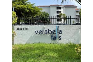 8275 SW 152nd Ave # D-Ph3, Miami, FL 33193, Sold 10/04/21