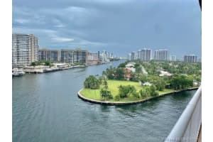 121 Golden Isles Dr, Hallandale Beach, FL 33009, Sold 02/07/22