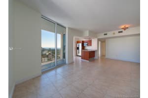 185 SW 7th St 12th floor, Miami, FL 33130, Sold 02/15/22