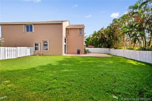 321 SW 192nd Terrace, Pembroke Pines, FL 33029, Sold 10/12/21
