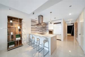 1100 Biscayne Blvd, Miami, FL 33132, Sold 11/24/21