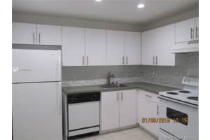 2829 Indian Creek Dr, Miami Beach, FL 33140, Sold 04/04/22