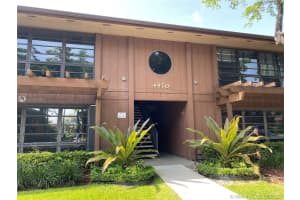 4970 NW 102nd Ave, Doral, FL 33178, Sold 10/14/21
