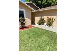 2421 Raleigh St, Hollywood, FL 33020, Sold 10/22/21