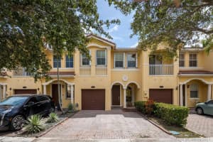 985 SW 149th Ct, Miami, FL 33194, Sold 10/15/21