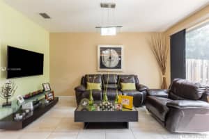 985 SW 149th Ct, Miami, FL 33194, Sold 10/15/21