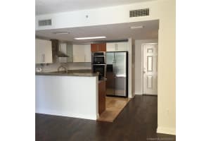 170 SE 14th St, Miami, FL 33131, Sold 01/04/22