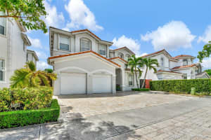 8244 NW 115th Ct, Doral, FL 33178, Sold 11/10/21