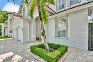 8244 NW 115th Ct, Doral, FL 33178, Sold 11/10/21