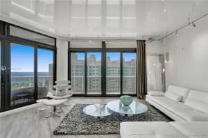 20281 E Country Club Dr TW8, Aventura, FL 33180, Sold 06/07/23
