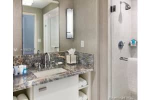 551 N Fort Lauderdale Beach Blvd H1604, Fort Lauderdale, FL 33304, Sold 05/16/22