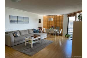 1901 Brickell Ave APT B1706, Miami, FL 33129, Sold 12/13/21