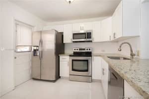 445 NE 195th St, Miami, FL 33179, Sold 11/05/21