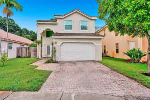 1621 SW 102nd Ave, Pembroke Pines, FL 33025, Sold 12/15/21