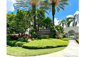 4721 NW 94th Ct, Doral, FL 33178, Sold 11/17/21