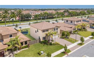 2375 SE 1st St, Homestead, FL 33033, Sold 10/28/21