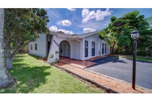 11436 SW 35th Ln, Miami, FL 33165, Sold 11/19/21
