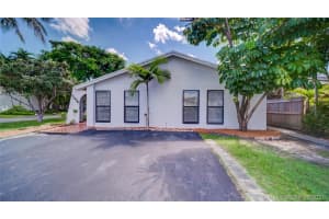11436 SW 35th Ln, Miami, FL 33165, Sold 11/19/21