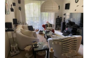 17100 N Bay Rd, Sunny Isles Beach, FL 33160, Sold 12/07/21
