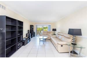 9441 SW 76th St APT V32, Miami, FL 33173, Sold 01/26/22