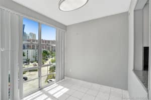 200 177th Dr, Sunny Isles Beach, FL 33160, Sold 10/25/21