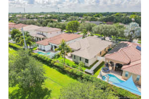 11951 SW 47th St, Cooper City, FL 33330, Sold 10/22/21